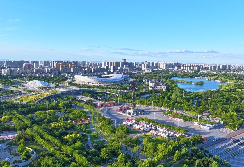 唐山,嘉宾云集,观众热情如火